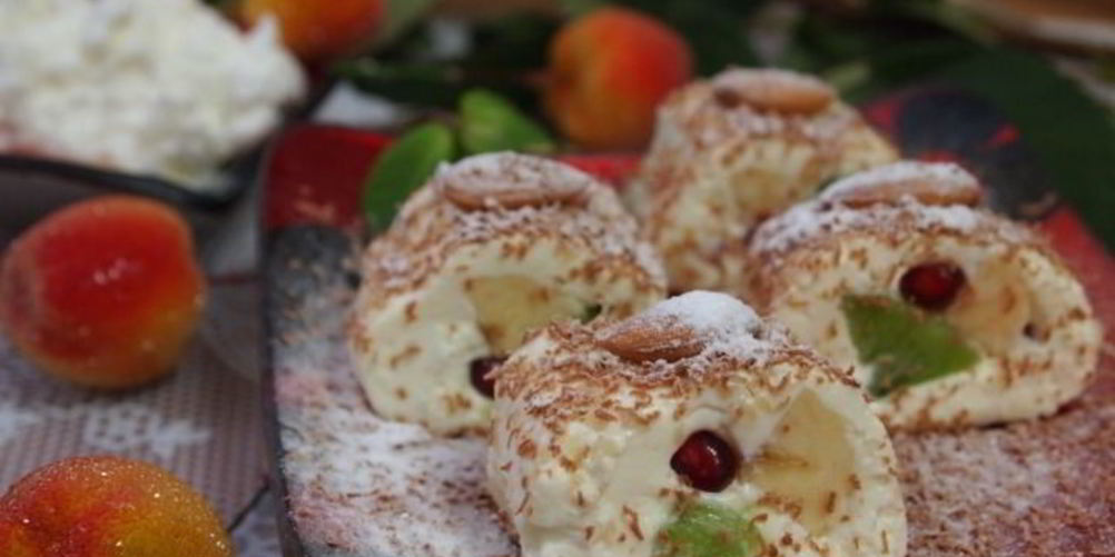 Рецепт роллов из творога с фруктами