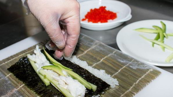 роллы калифорния