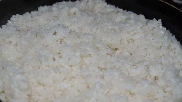 роллы навыворот со скумбрией