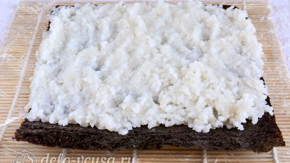 роллы с крабовыми палочками