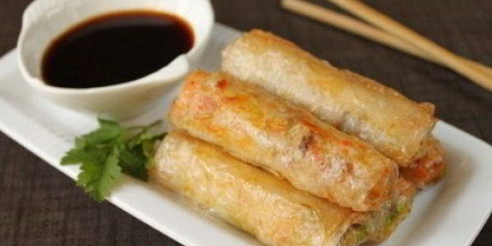 Рецепт спринга-роллов с креветками и свининой