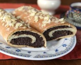 Маковый рулет