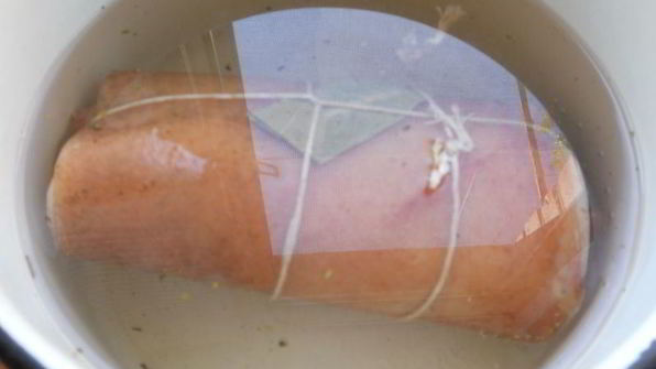 острый рулет из пузанины вареный