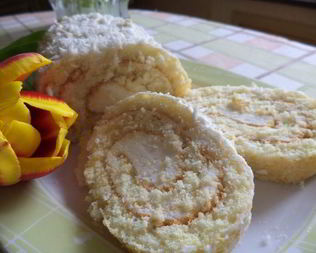 Рулет с кокосом