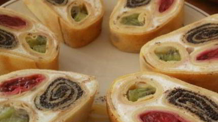 Рулеты из блинов с начинкой