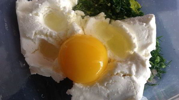 рулеты из индейки с творогом и зеленью