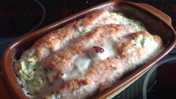 рулеты из индейки с творогом и зеленью