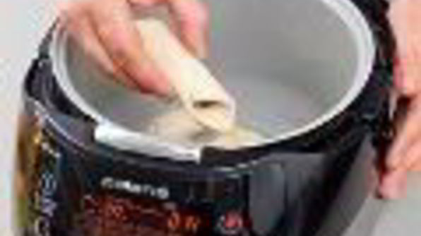 слоеные рулетики с шоколадом в мультиварке