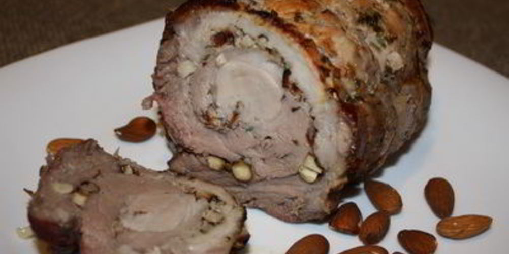 Рецепт свиного рулета с миндалем