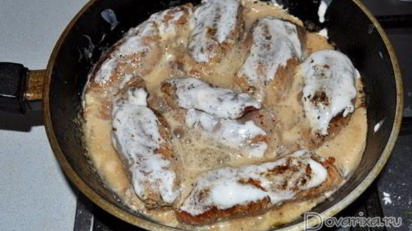 свиные рулетики с грибами и картошкой