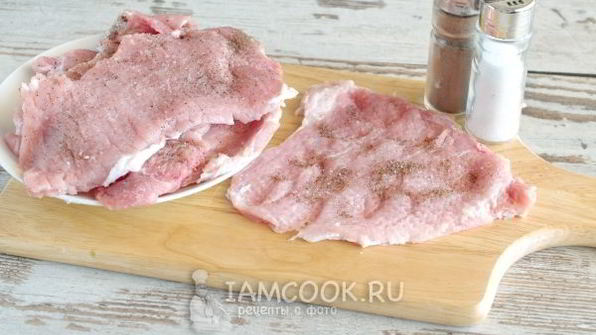 свиные рулетики с грибами