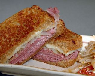 Американский сэндвич Рубен