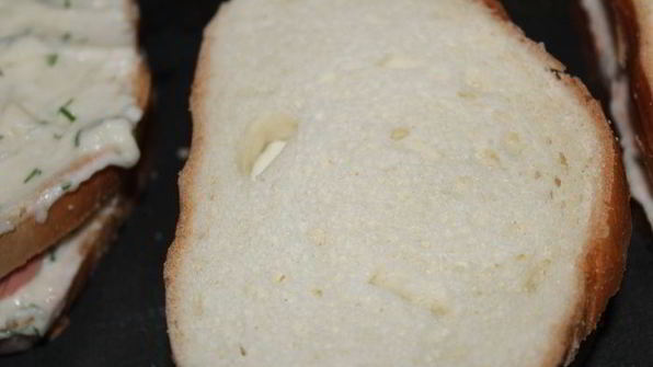 хрустящие сэндвичи с соусом бешамель