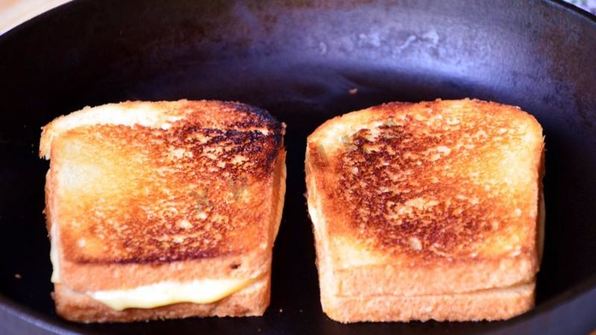 сэндвич с сыром