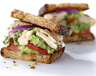 Сэндвич с тунцом и авокадо