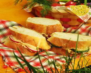 Сэндвич с яичным паштетом