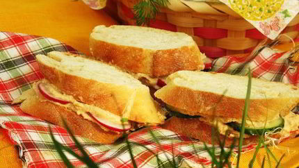 Сэндвич с яичным паштетом