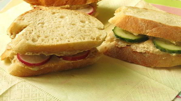 сэндвич с яичным паштетом