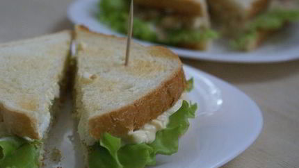 Сэндвич с яичным салатом