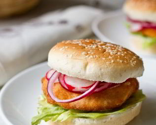 Сэндвичи с куриным филе в хрустящей панировке