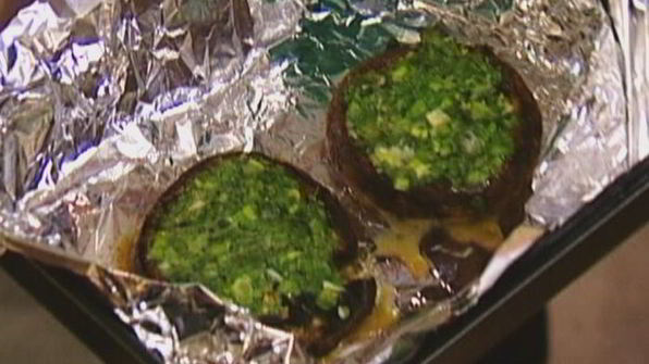 сэндвичи с портобелло, шалотом и чесночным майонезом