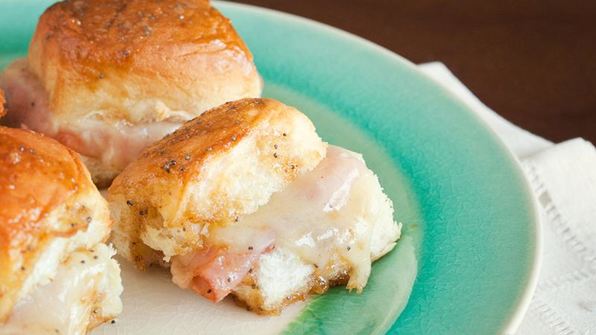 сэндвичи с ветчиной и сыром