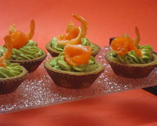 Крем из авокадо в тарталетках