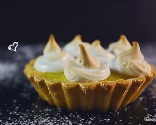 Лимонная тарталетка с меренгой