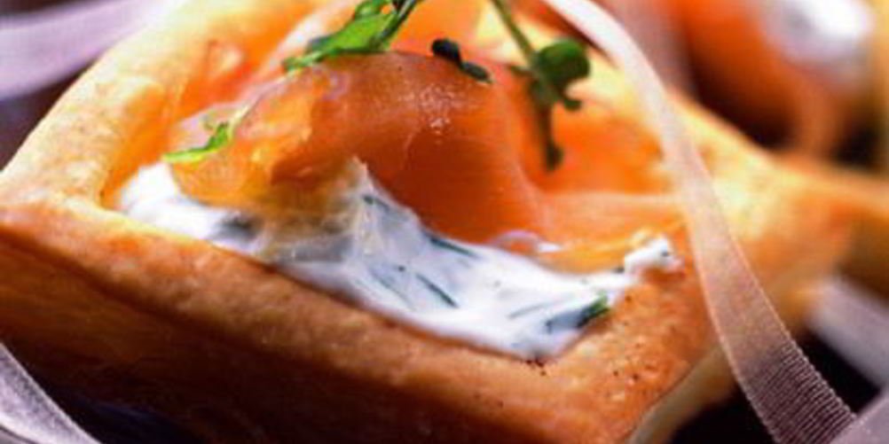 Рецепт тарталеток с копченым лососем