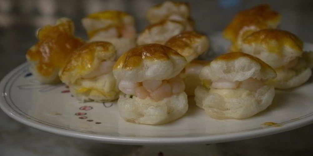 Рецепт тарталеток с креветками и соусом бешамель