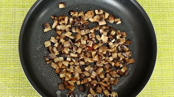 тарталетки с курицей и грибами