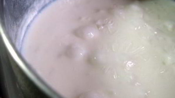 тарталетки с малиновым желе и рисовым кремом