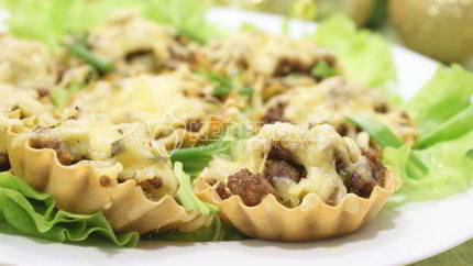 Тарталетки с начинкой Новогодний сюрприз