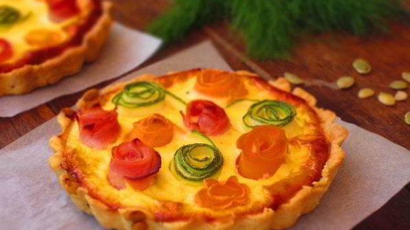 тарталетки с овощами и йогуртовой заливкой