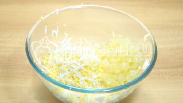 тарталетки с пикантным салатом