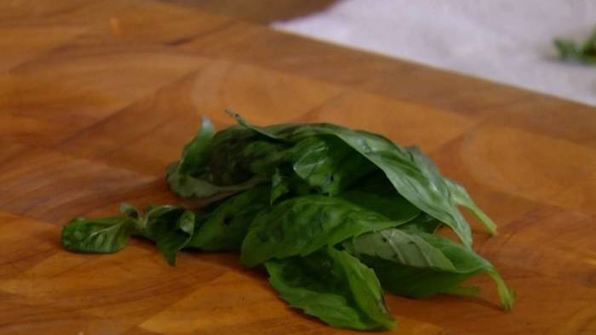 тарталетки с рикоттой и помидорами черри