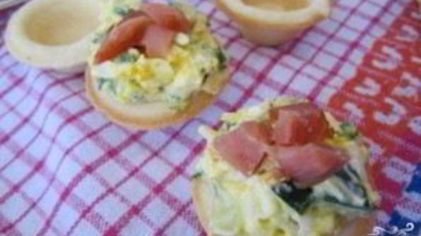 тарталетки с рыбой