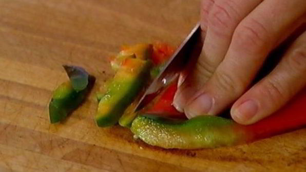 тарталетки с шампиньонами, спаржей и сладким перцем