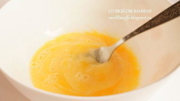 миндальный тарт с грейпфрутовым кремом, белым шоколадом и маскарпоне