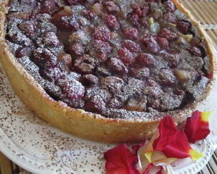 Тарт Малиново-грушевый перезвон