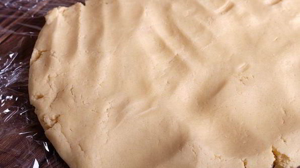 тарт с карамелизованными яблоками