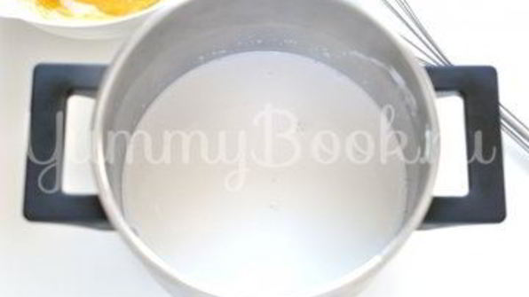 тарт с кокосовым молоком и грушами