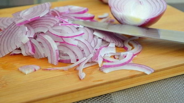 тарт татен с карамелизованным луком