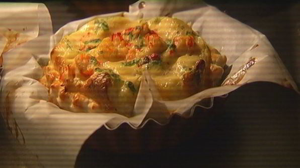 тарты с раковыми шейками и зеленью