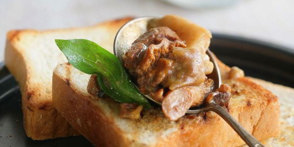 Рецепт тостов с грибным соусом