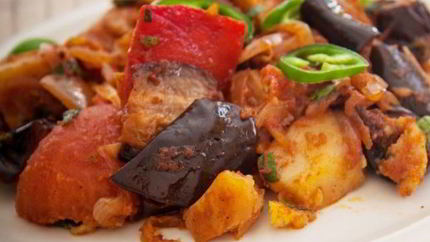 Вкусный аджапсандал с картошкой