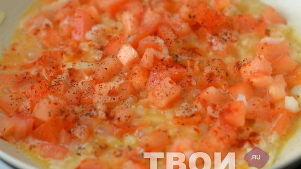 яичница с помидорами