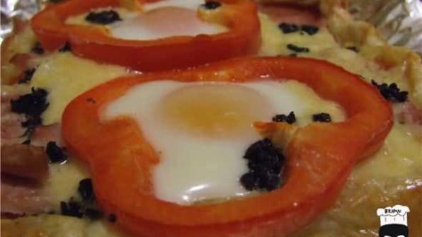 яичница в слоеном тесте