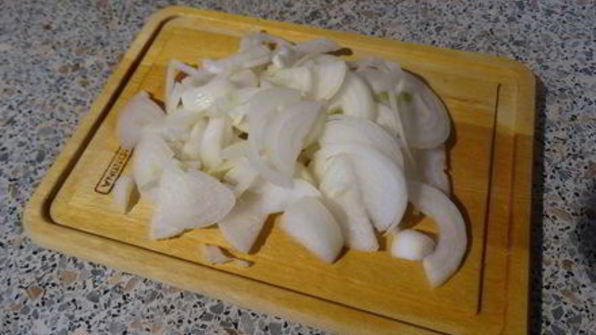 запечённая глазунья с вялеными томатами