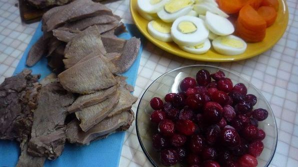 заливное из говяжьего языка